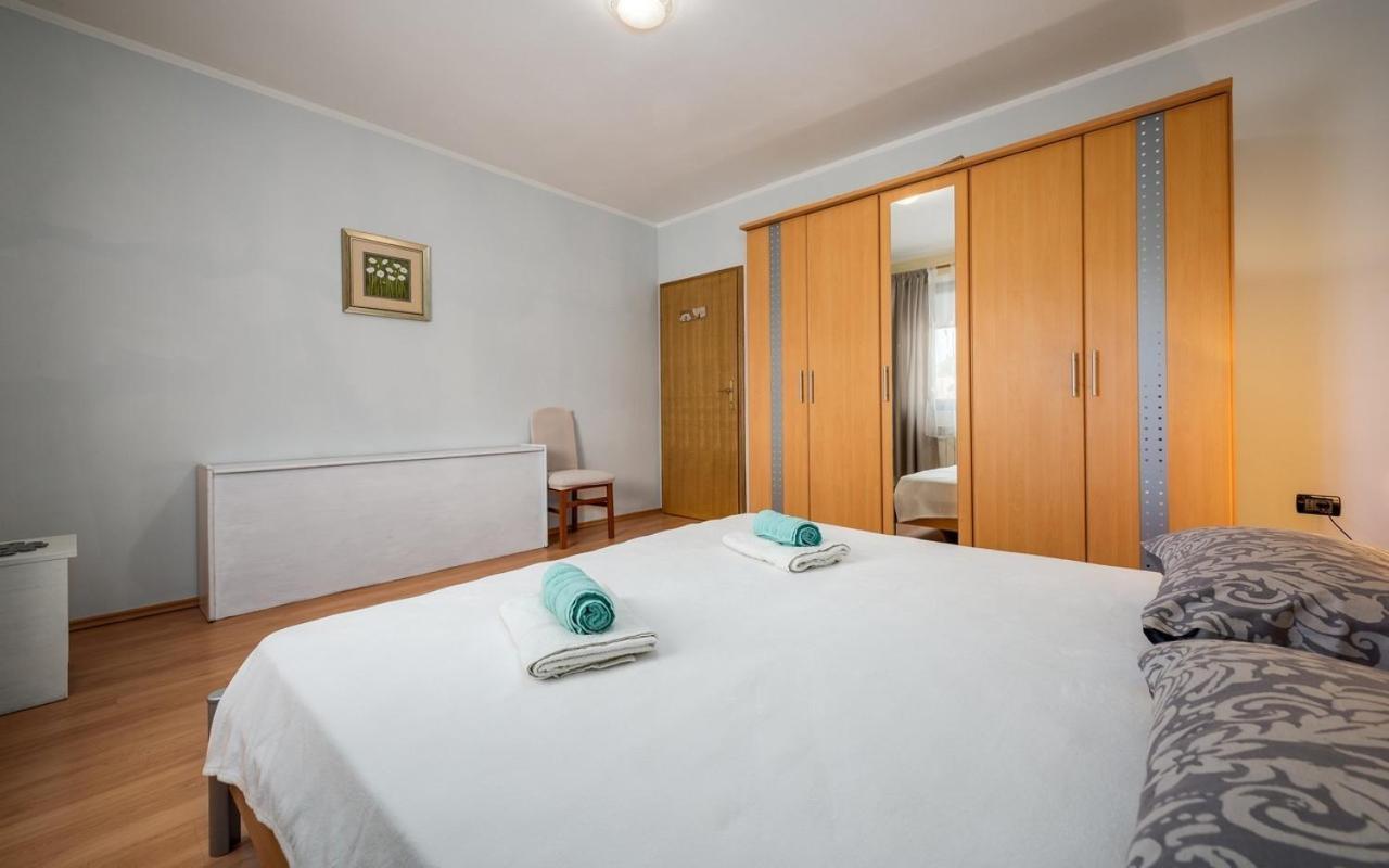 Iva House With Apartment Umag Eksteriør bilde