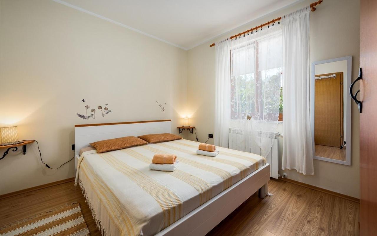 Iva House With Apartment Umag Eksteriør bilde